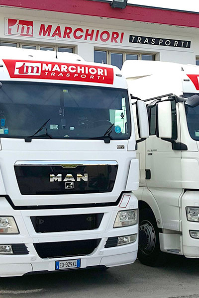 camion per trasporti italia